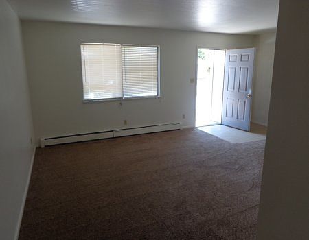 3rd image of 105 Bonnie Vista Dr APT 3