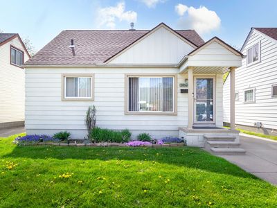 24561 Bolam Ave, Warren, MI, 48089
