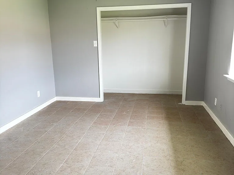 5410 Brookhollow Dr — Photo 9