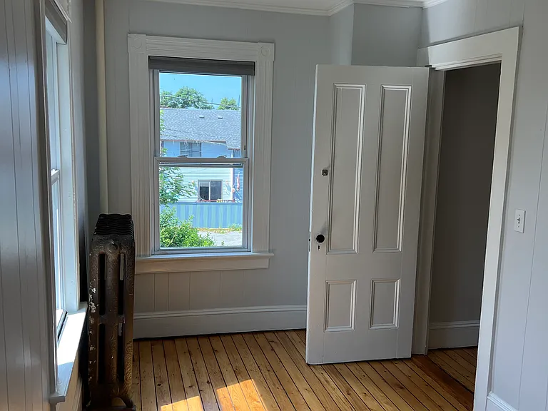 15 Warner St #2 — Photo 10