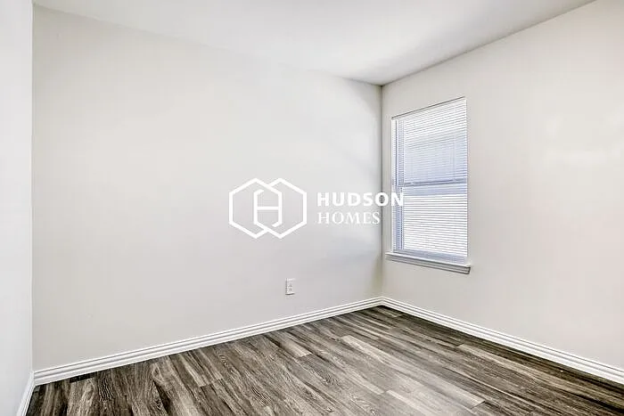 427 Shorty St — Photo 11