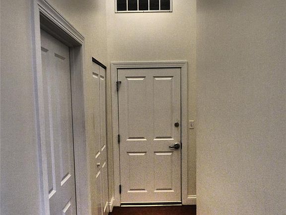 3rd image of 1515 Lafayette Ave Unit 403
