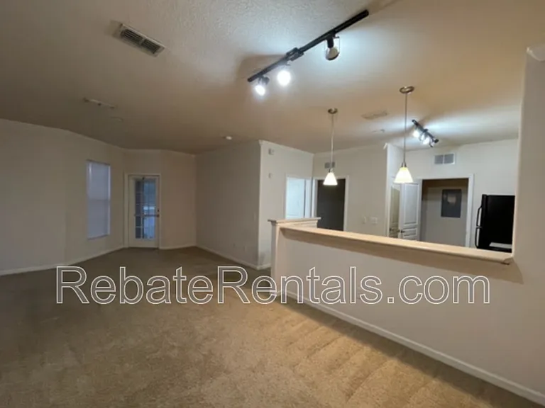 8290 Gate Pkwy W #142 — Photo 15