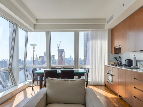 400 Fifth Avenue 47-A image 3 of 28