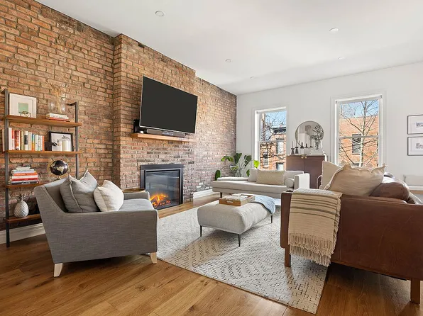 154 Nelson St #3, Brooklyn, NY 11231