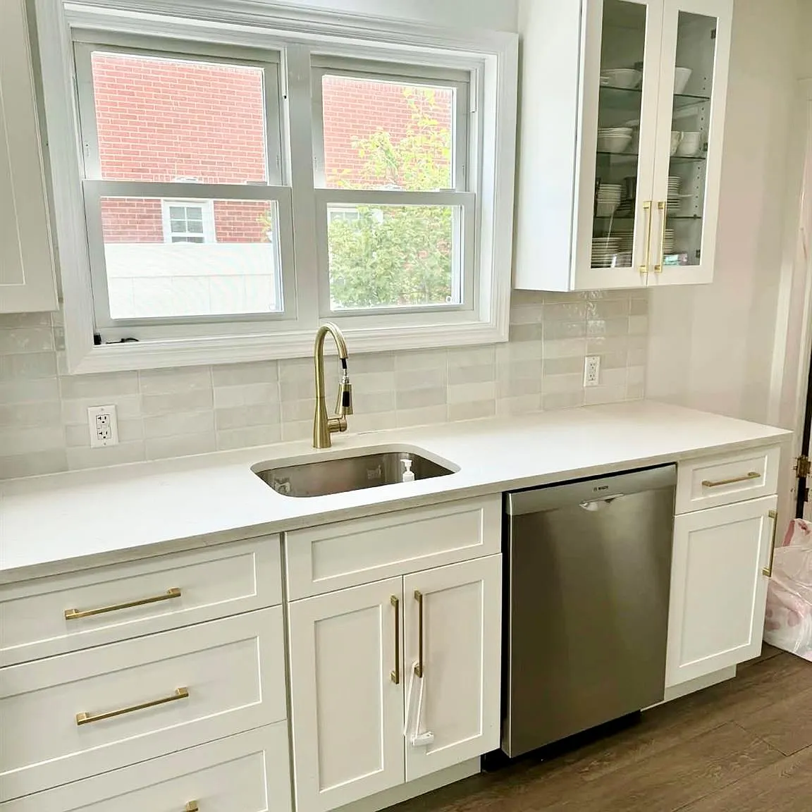 4 bed, 3.5 bath, 2046 sqft, $8,000 — Photo 3