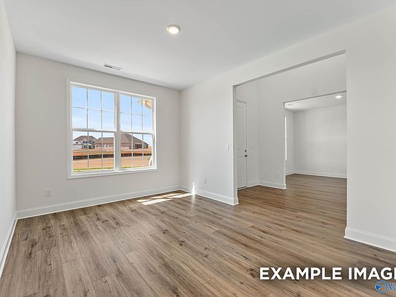 4th image of 3114 Joseph Dr SE