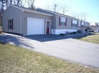 50 Freedom Hill Rd, Hampstead, NH 03841