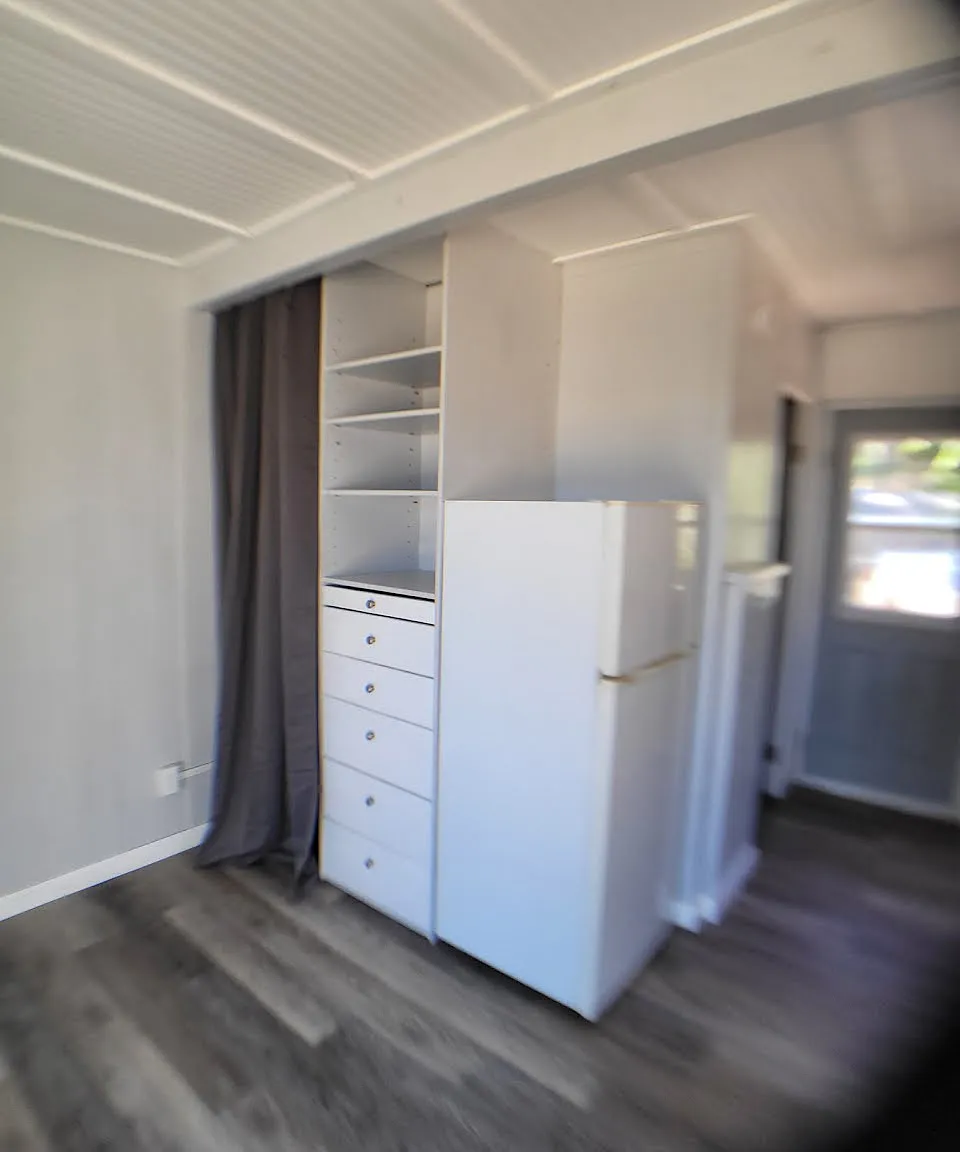 104 Tolers Ln - A — Photo 3