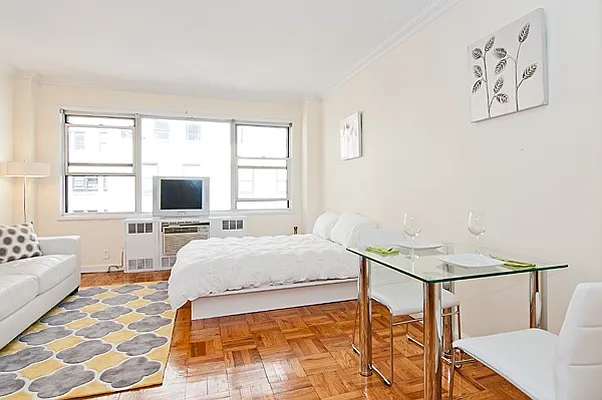 Sold by Nest Seekers International | media 10