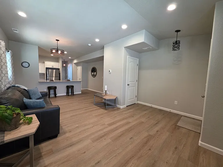 6295 White Wolf Point — Photo 4