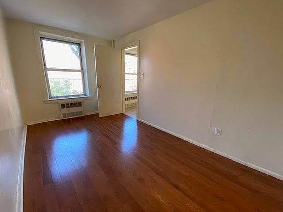 5th image of 174 Atlantic Ave #1