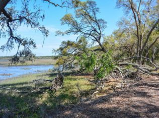 6258 Josie Ridge Rd, Wadmalaw Island, SC 29487
