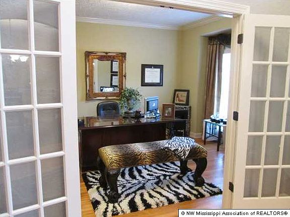 5th image of 14131 Strafford Ln