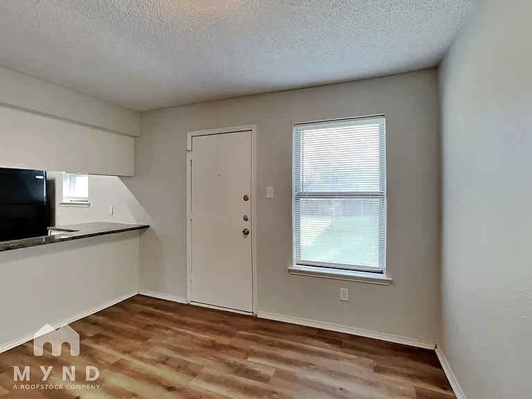 1248 Meriweather Ave — Photo 7