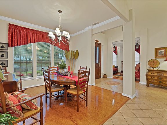 5th image of 123 Native Cir