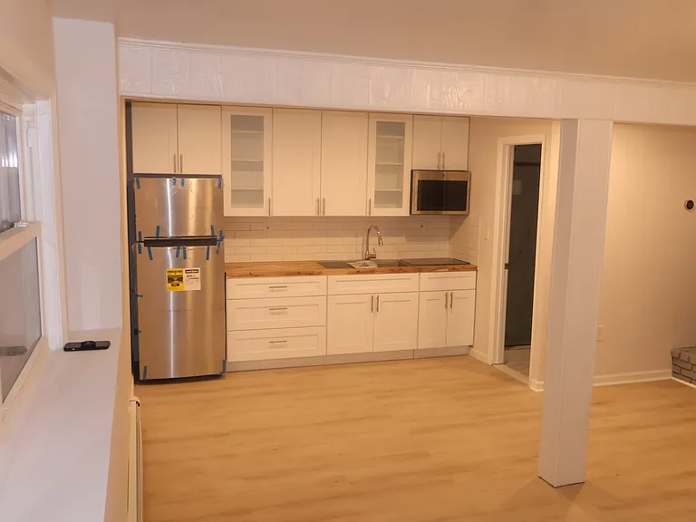 27 Hoyt St — Photo 8