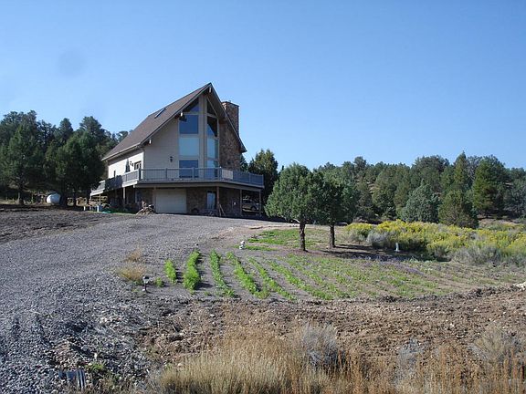 2nd image of 1790 Paunsauguant Cliff Dr