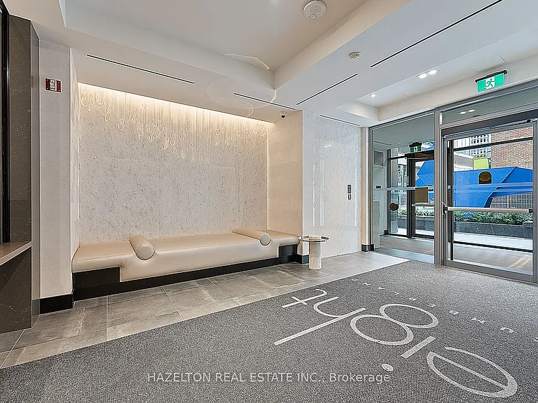 8 Cumberland St #4307 — Photo 30