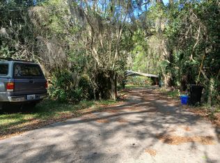 902 NW 36th Rd, Gainesville, FL 32609