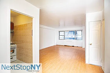 Rented by NextStopNY