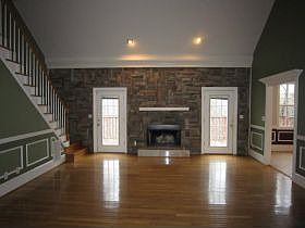 2nd image of 1055 River Bluff Dr