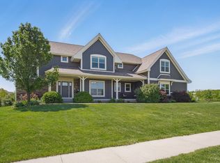9012 NW 72nd Pl, Johnston, IA 50131