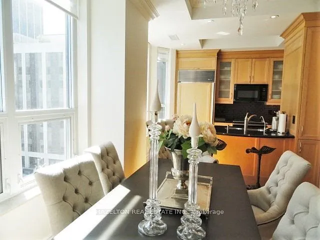68 Yorkville Ave #608 — Photo 7