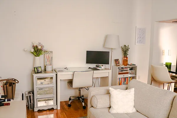 Rented by Compass | media 14