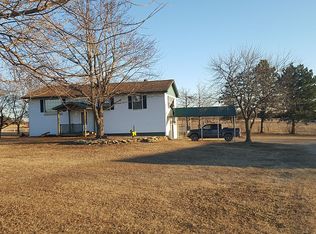 5 Bj Rd #B, Ponca City, OK 74604