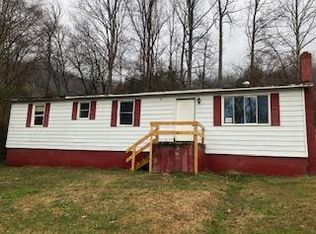 2337 5th Ave E, Big Stone Gap, VA 24219