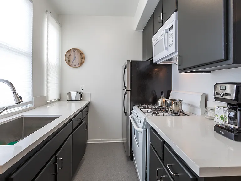 3202 W Sunset Blvd #204 — Photo 6