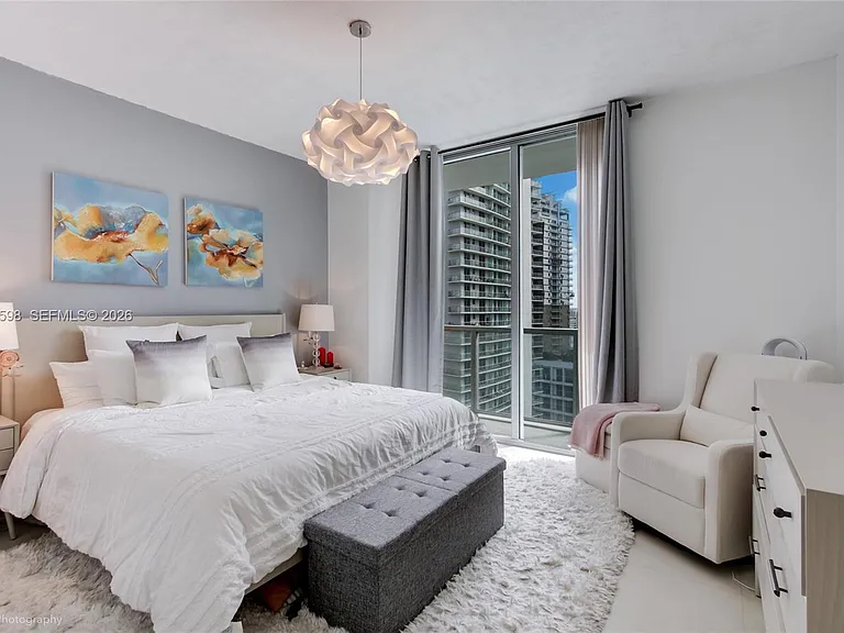 79 SW 12th St #2306 — Photo 13
