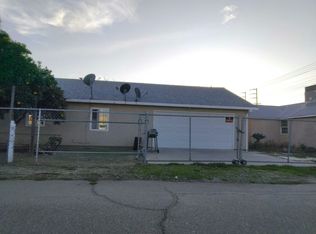 712 7th St, Turlock, CA 95380