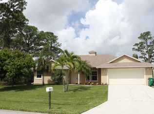 105 SE Crosspoint Dr, Pt Saint Lucie, FL 34953