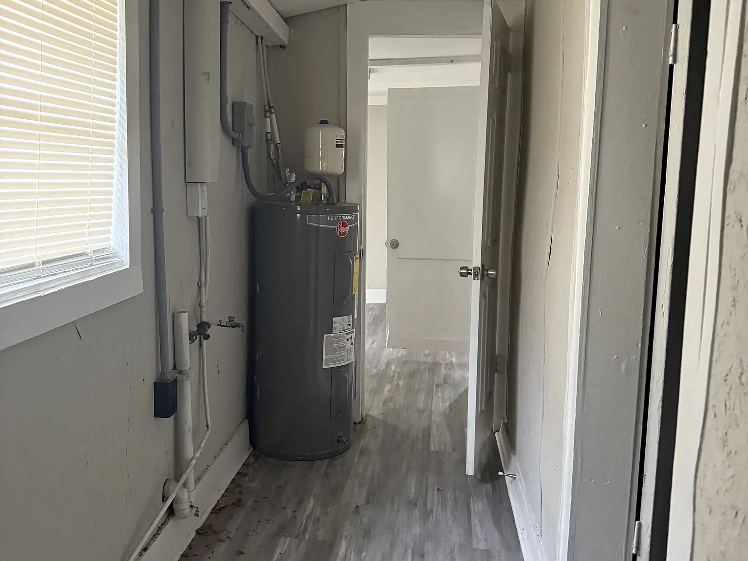 117 Mc Gregor Street - 1 — Photo 4