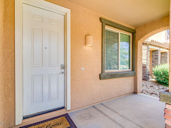 3rd image of 2970 E Glenhaven Dr