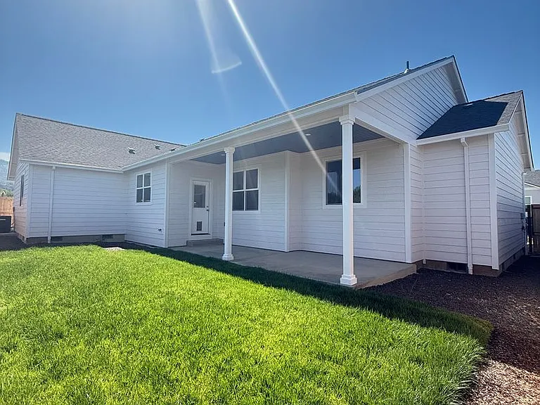 3145 Monaco Ct — Photo 20