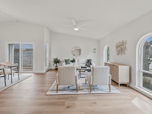 3rd image of 11033 McCree Rd