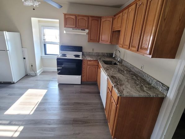 1639 Newport Ave APT 3B