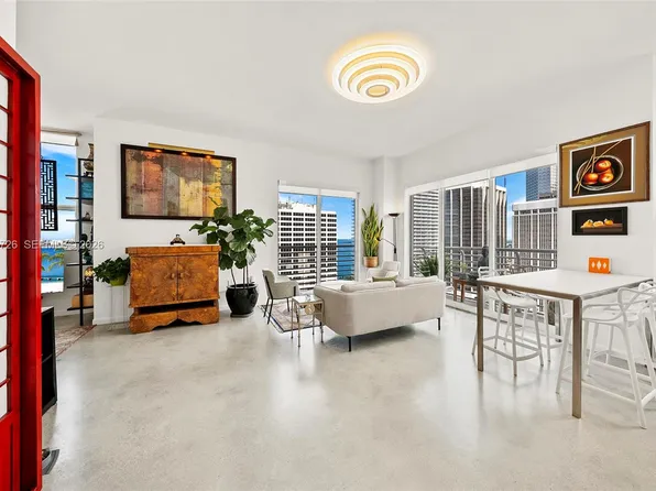 133 NE 2nd Ave APT 2702, Miami, FL 33132