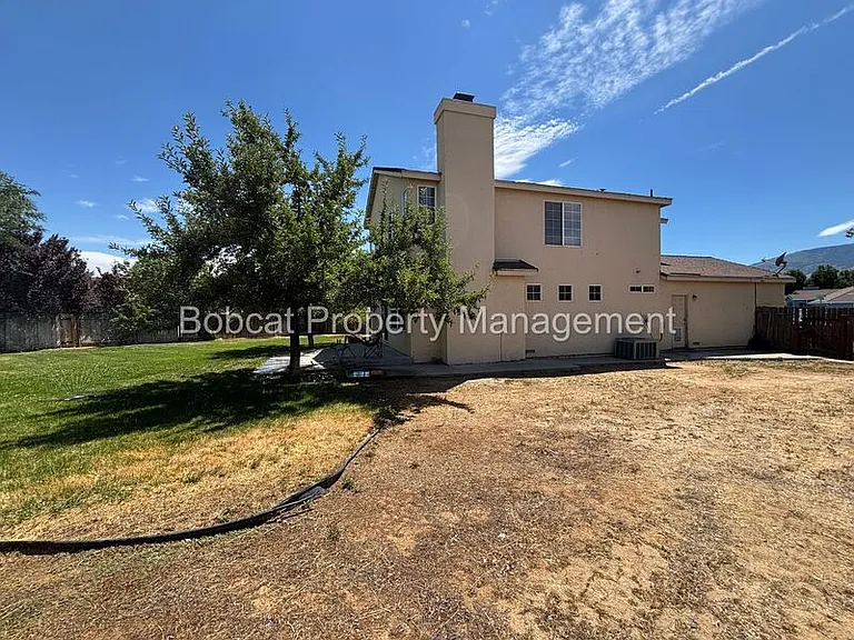 1477 Ridge Point Dr — Photo 46