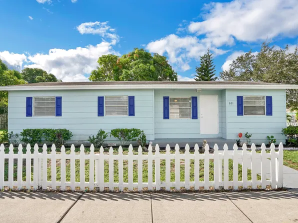 201 SW 11th Avenue, Delray Beach, FL 33444