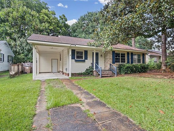 3rd image of 2850 Exter Dr