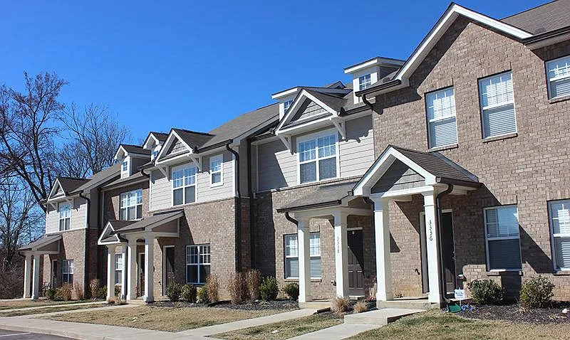 Lincoya Bay Townhomes