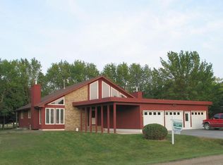 207 Dakota Ave, Thompson, ND 58278