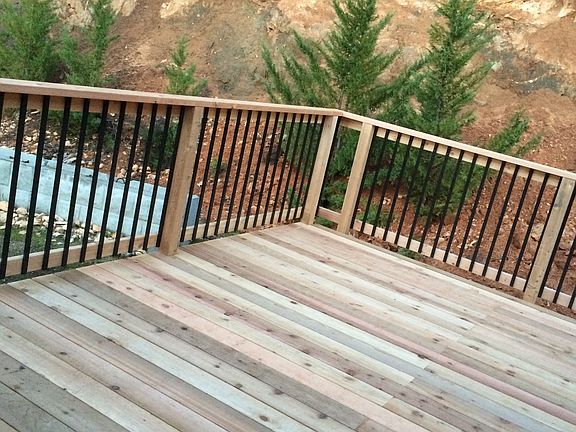 2nd image of 901 Manzanita Dr
