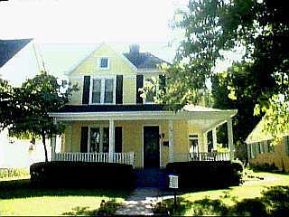 1st image of 108 Mound Ave