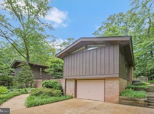 4100 Necostin Way, Annandale, VA 22003