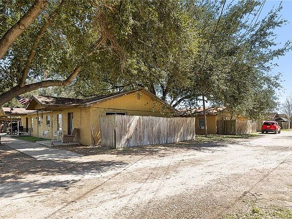 3rd image of 5021 Auburn Ave